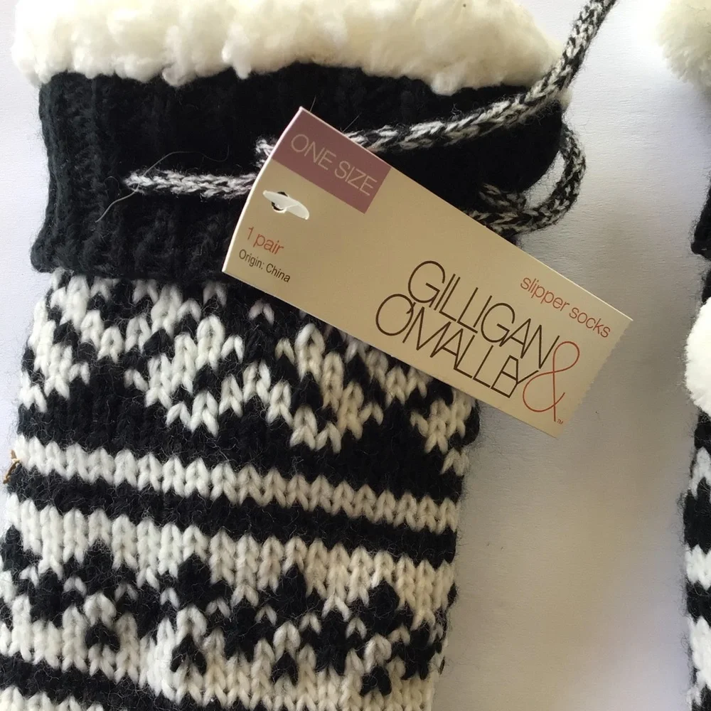 GILLIGAN & O’MALLEY SHERPA LINED SLIPPER SOCKS NWT OSFA